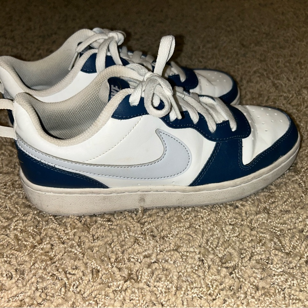 Nike Court Borough
